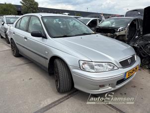 Honda Accord 1.8i 16V S,LS  (Schade)