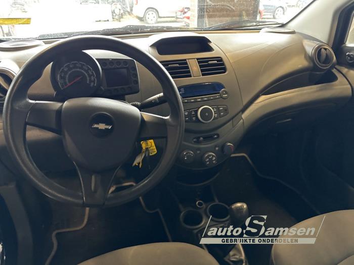 Chevrolet Spark 1.0 16V Sloopvoertuig (2010, Zwart)