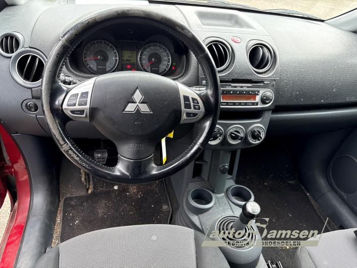 Mitsubishi Colt 1.5 16V Schadevoertuig (2010, Rood)