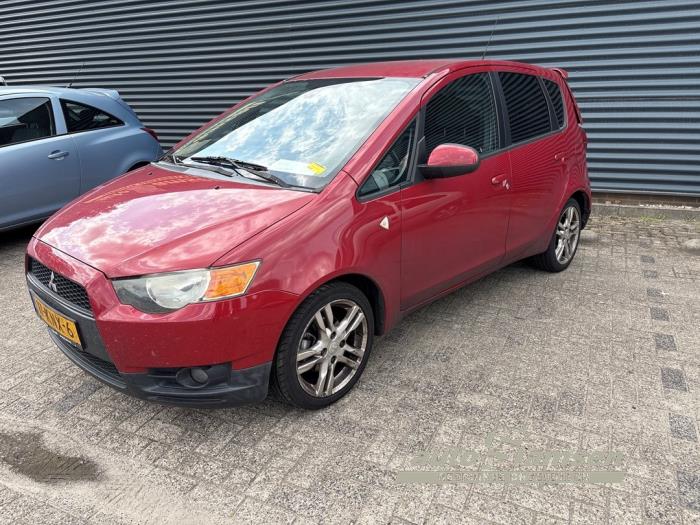 Mitsubishi Colt 1.5 16V Schadevoertuig (2010, Rood)