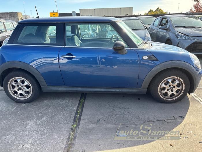 Mini Mini 1.4 16V One Schadevoertuig (2008, Blauw)