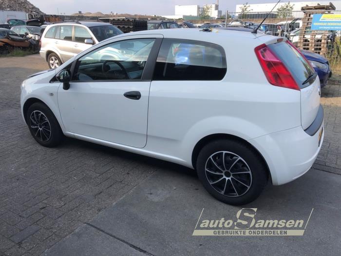 Fiat Grande Punto 1.2 Schadevoertuig (2009, Wit)