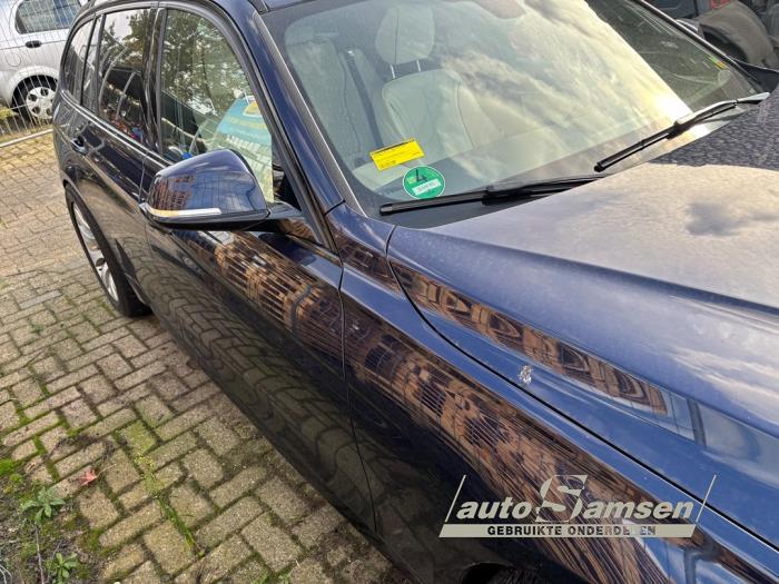 BMW 3 serie Touring 320i 2.0 16V Sloopvoertuig (2019, Blauw)