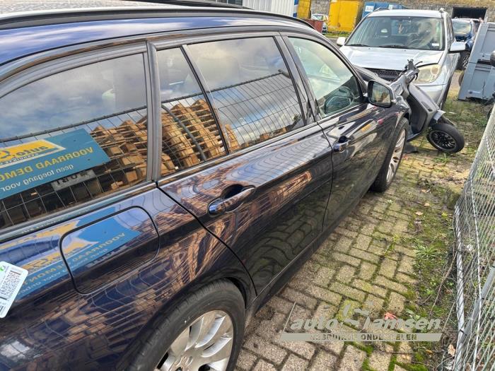 BMW 3 serie Touring 320i 2.0 16V Sloopvoertuig (2019, Blauw)