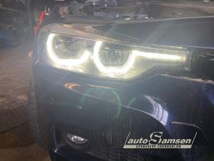 BMW 3 serie Touring 320i 2.0 16V Sloopvoertuig (2019, Blauw)