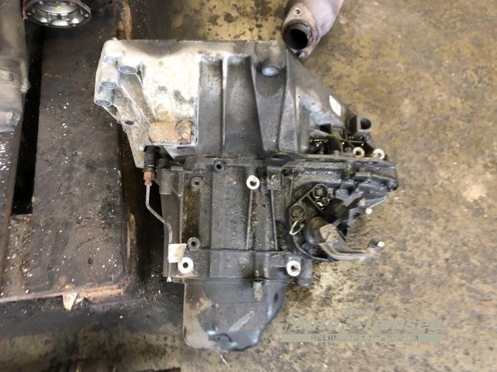 Nissan Qashqai 1.6 16V Sloopvoertuig (2008, Zwart)