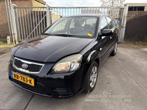 Kia Rio II 1.4 16V  (Schade)