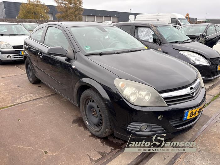 Opel Astra H GTC 1.6 16V Twinport Sloopvoertuig (2005, Zwart)