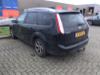Ford Focus 2 Wagon 1.6 16V Schadevoertuig (2010, Zwart)