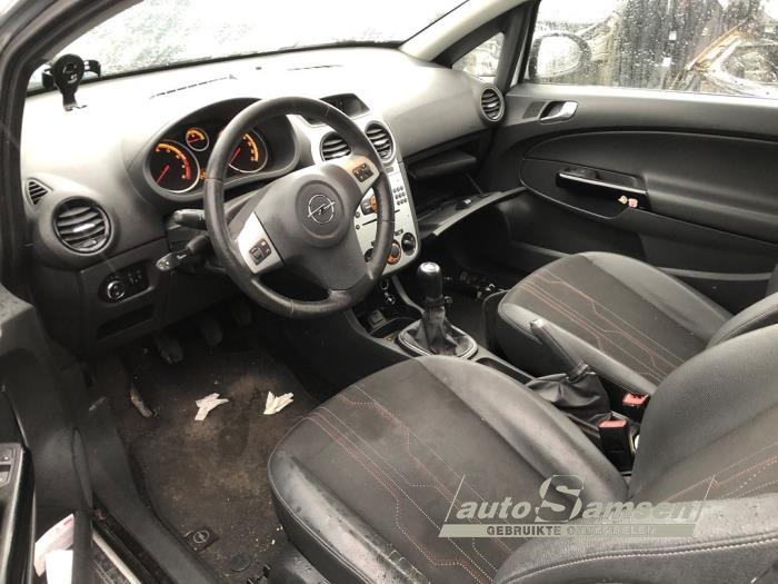 Opel Corsa D 1.2 16V LPG Sloopvoertuig (2013, Wit)