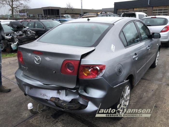 Mazda 3 1.6i 16V Sloopvoertuig (2003, Grijs)