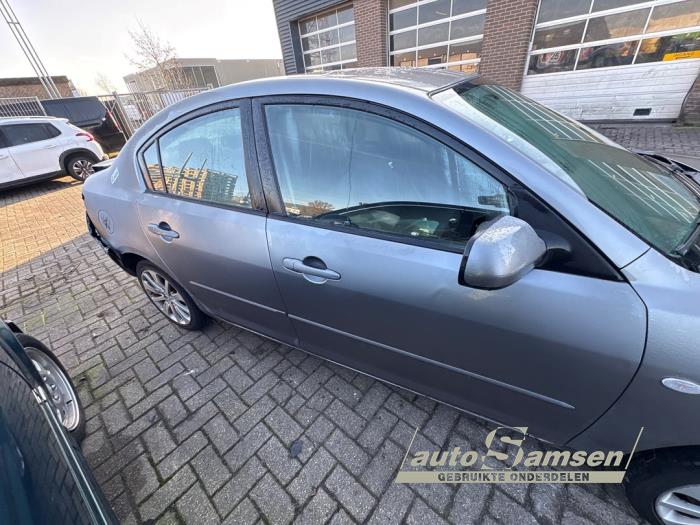 Mazda 3 1.6i 16V Sloopvoertuig (2003, Grijs)