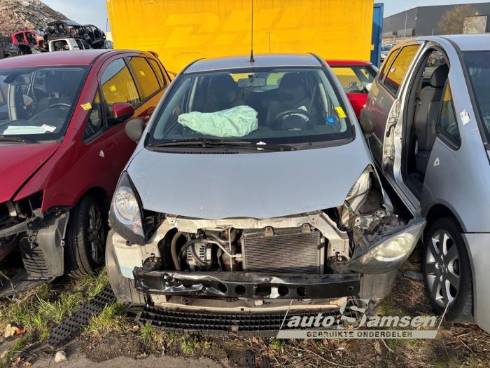 Toyota Aygo 1.0 12V VVT-i Sloopvoertuig (2010, Grijs)