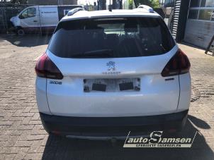 Peugeot 2008 1.2 12V e-THP PureTech 110 Sloopvoertuig (2017, Wit)