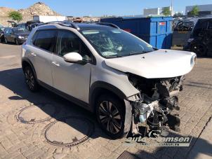 Peugeot 2008 1.2 12V e-THP PureTech 110 Sloopvoertuig (2017, Wit)