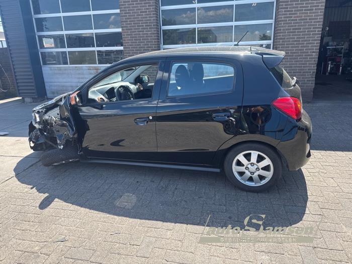 Mitsubishi Space Star 1.0 12V Sloopvoertuig (2017, Zwart)