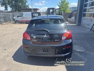 Mitsubishi Space Star 1.0 12V Sloopvoertuig (2017, Zwart)
