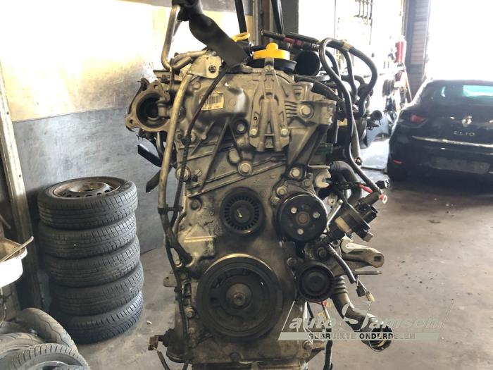 Renault Clio IV 0.9 Energy TCE 90 12V Sloopvoertuig (2015, Zwart)