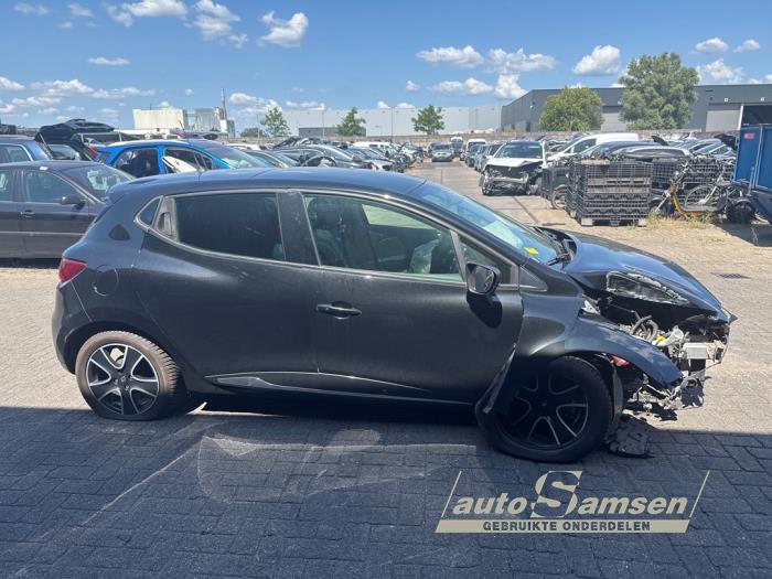 Renault Clio IV 0.9 Energy TCE 90 12V Sloopvoertuig (2015, Zwart)