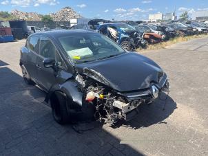 Renault Clio IV 0.9 Energy TCE 90 12V Sloopvoertuig (2015, Zwart)