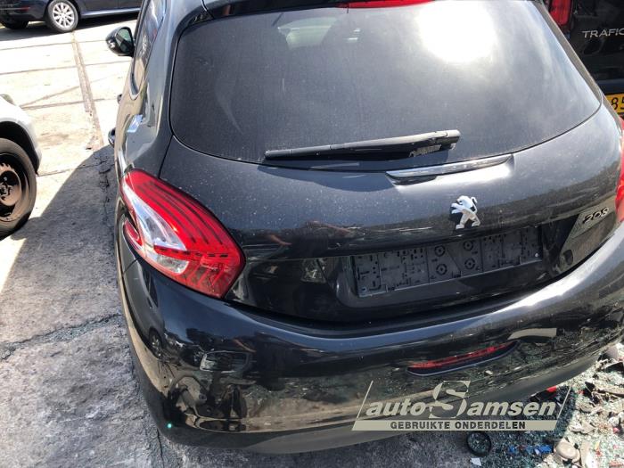 Peugeot 208 I 1.4 16V Sloopvoertuig (2012, Zwart)