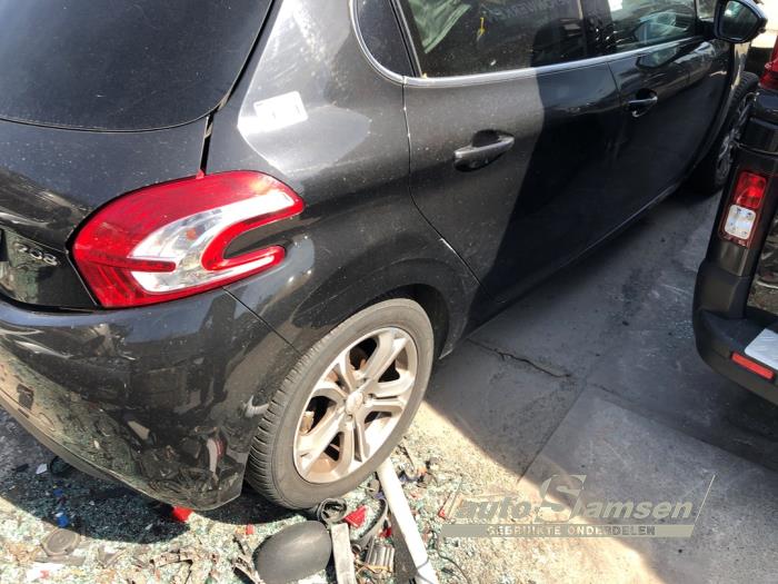 Peugeot 208 I 1.4 16V Sloopvoertuig (2012, Zwart)