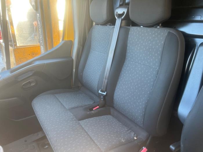 Opel Movano 2.3 CDTi Biturbo 16V FWD Sloopvoertuig (2021, Geel)