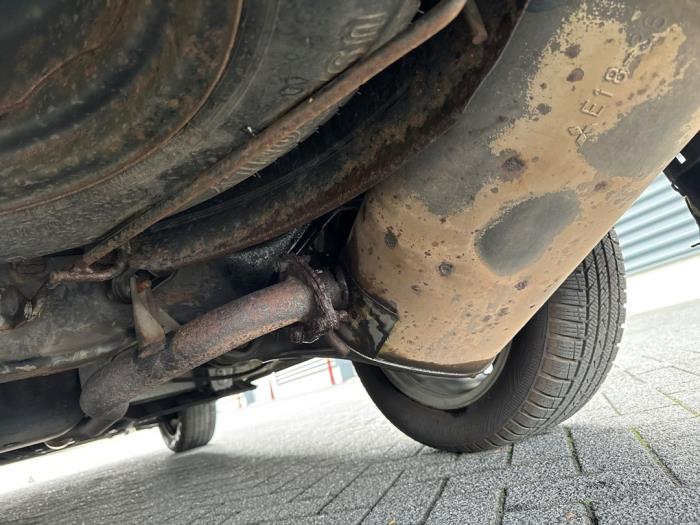 Mitsubishi Outlander 2.0 16V 4x2 Schadevoertuig (2017, Grijs)