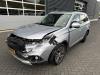 Mitsubishi Outlander 2.0 16V 4x2 Schadevoertuig (2017, Grijs)