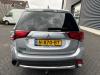 Mitsubishi Outlander 2.0 16V 4x2 Schadevoertuig (2017, Grijs)