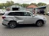 Mitsubishi Outlander 2.0 16V 4x2 Schadevoertuig (2017, Grijs)