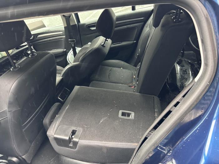 Renault Megane IV Estate 1.5 Energy dCi 115 Sloopvoertuig (2021, Blauw)