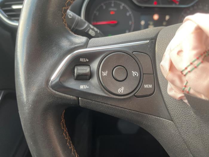 Opel Crossland 1.2 Turbo 12V Schadevoertuig (2019, Blauw)