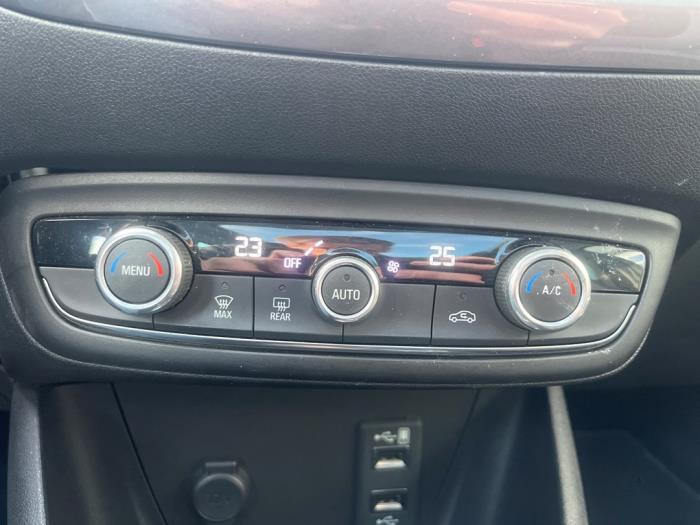 Opel Crossland 1.2 Turbo 12V Schadevoertuig (2019, Blauw)