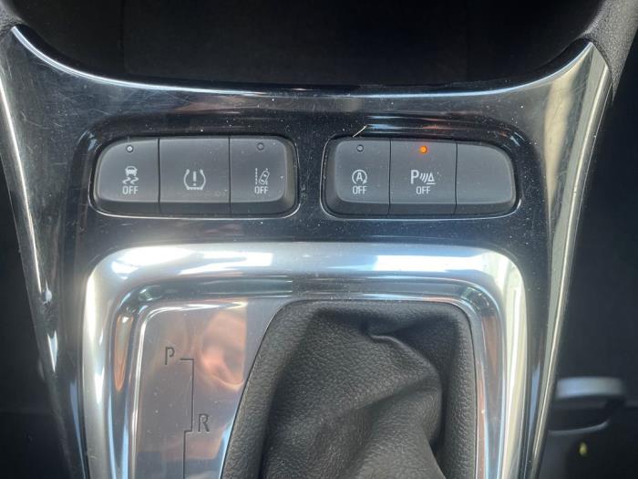 Opel Crossland 1.2 Turbo 12V Schadevoertuig (2019, Blauw)