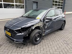 Hyundai i20 1.0 T-GDI 100 Mild Hybrid 48V 12V  (Schade)