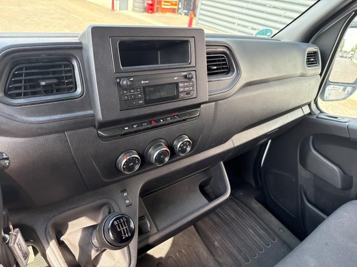 Renault Master Schadevoertuig (2022)