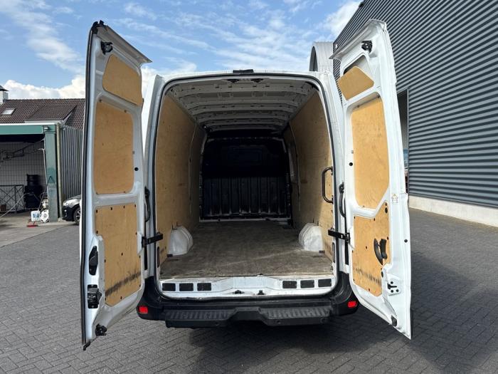 Renault Master Schadevoertuig (2022)