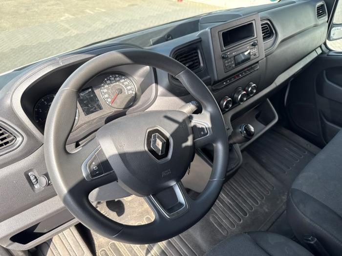 Renault Master Schadevoertuig (2022)
