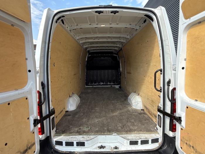 Renault Master Schadevoertuig (2022)