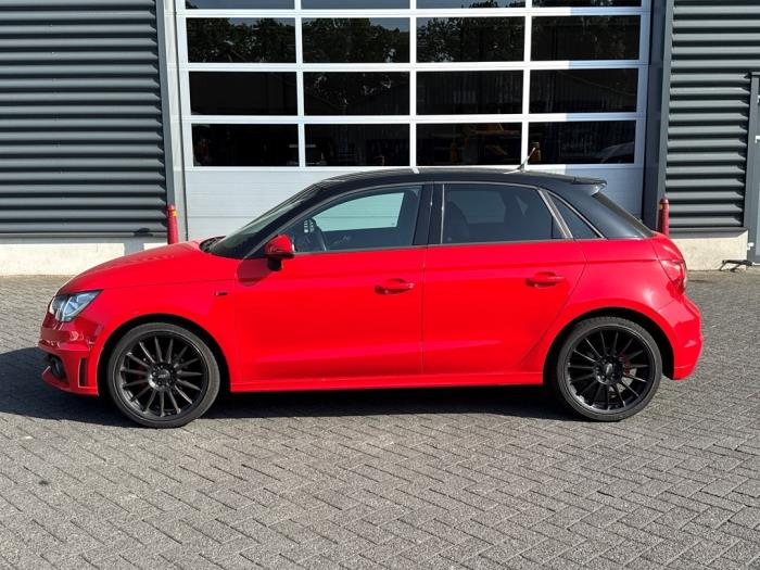 Audi A1 Sportback 1.2 TFSI Schadevoertuig (2012, Rood)