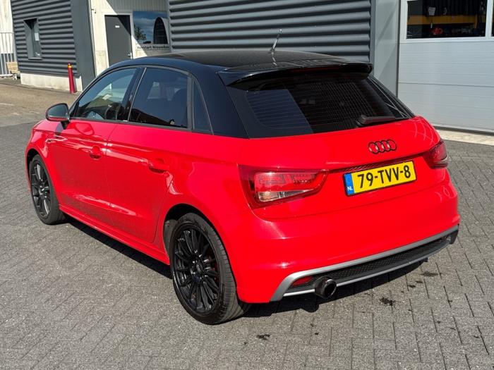 Audi A1 Sportback 1.2 TFSI Schadevoertuig (2012, Rood)