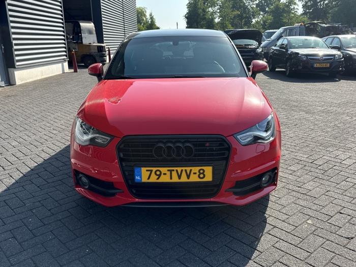 Audi A1 Sportback 1.2 TFSI Schadevoertuig (2012, Rood)