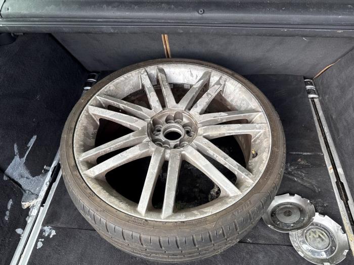 Audi A6 Avant 3.2 V6 24V FSI Sloopvoertuig (2005, Grijs)