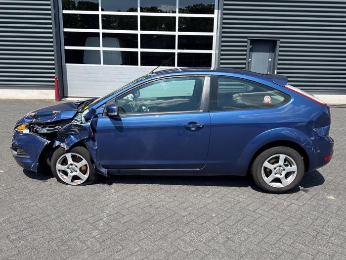 Ford Focus 2 1.6 16V Schadevoertuig (2008, Blauw)