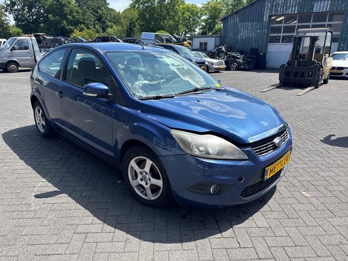 Ford Focus 2 1.6 16V Schadevoertuig (2008, Blauw)