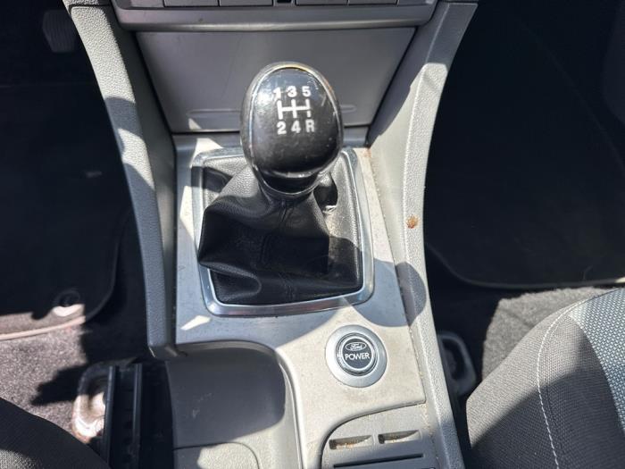 Ford Focus 2 1.6 16V Schadevoertuig (2008, Blauw)