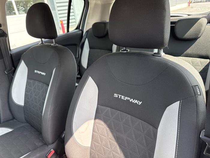 Dacia Sandero II 0.9 TCE 12V Schadevoertuig (2015, Wit)