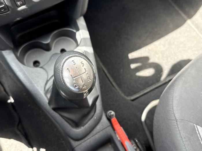 Dacia Sandero II 0.9 TCE 12V Schadevoertuig (2015, Wit)