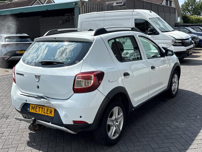 Dacia Sandero II 0.9 TCE 12V Schadevoertuig (2015, Wit)